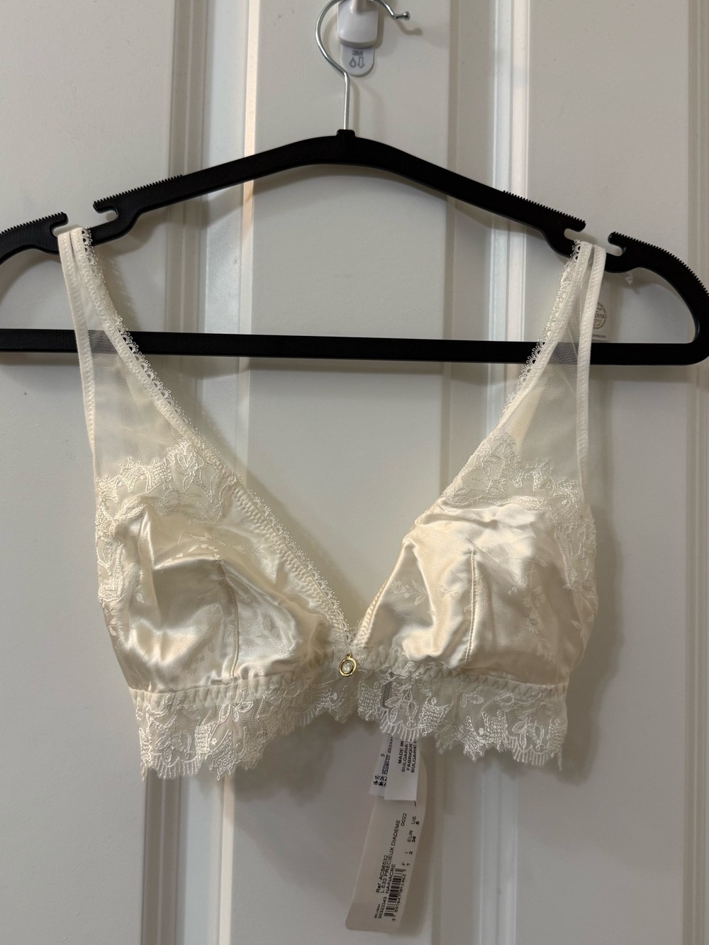 NWT Lise Charmel Ivory Satin & Lace Bralette with Swarovski Crystal Accent SMALL